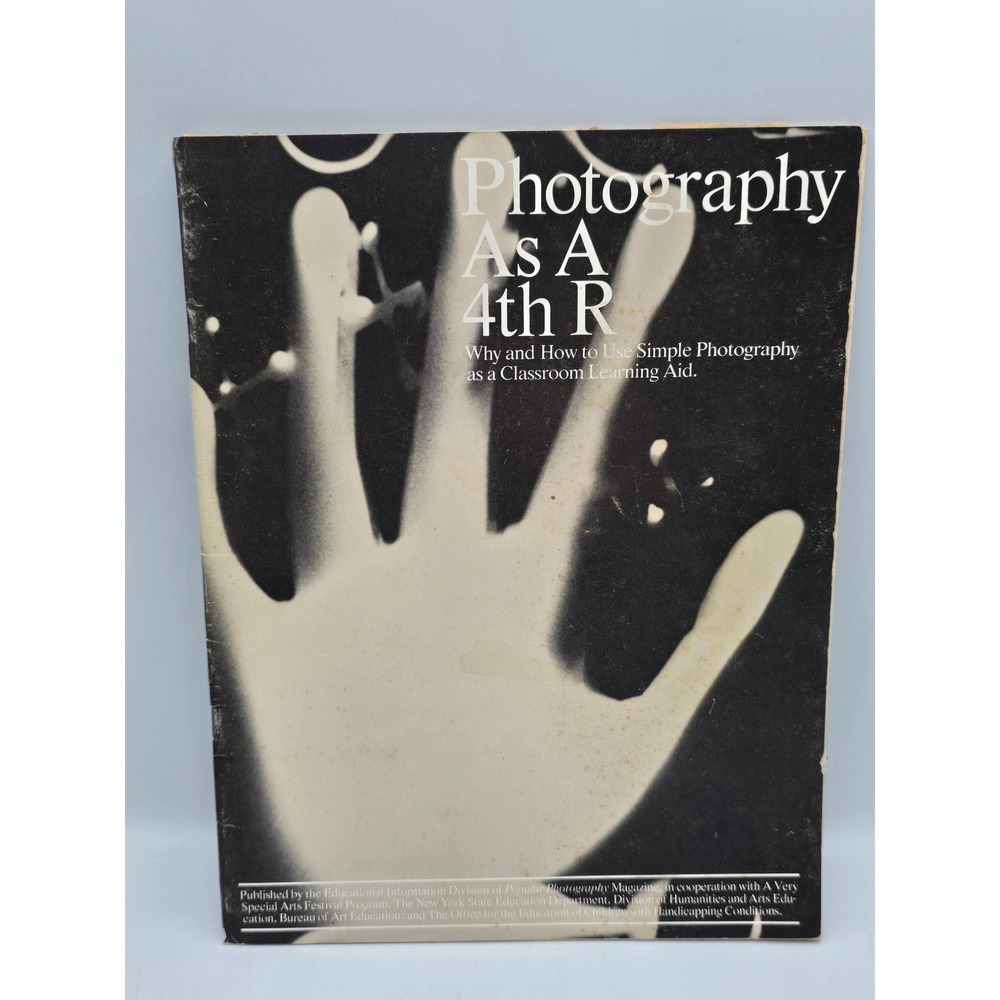 Popular Photography As A 4th R Booklet OS Black/White Good 1977 Vintage Guide